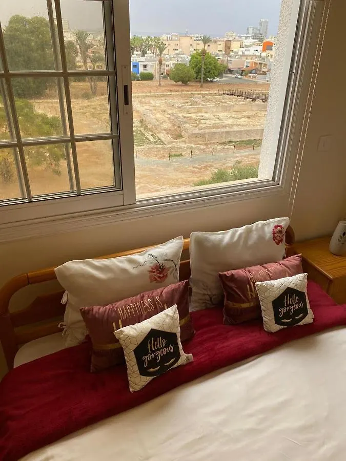 Larnaca Comfort Rooms 0*,