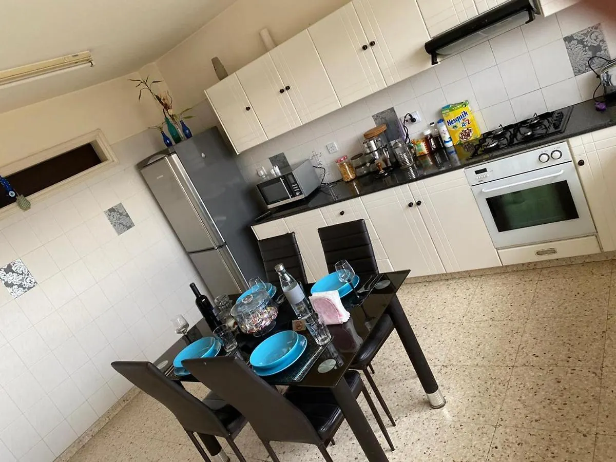 Larnaca Comfort Rooms Cyprus